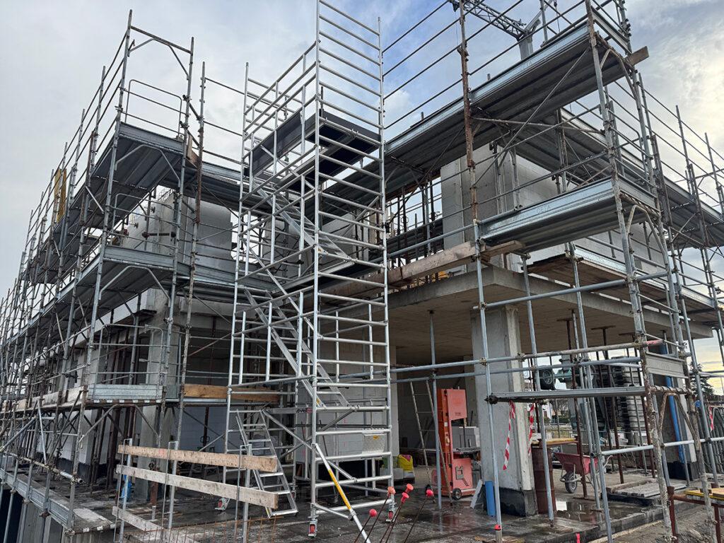 sicurezza scale anticaduta cantiere